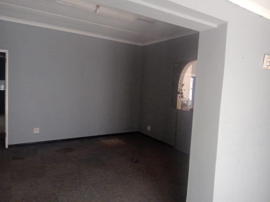 Commercial Property for Sale in Jeffreys Bay Central Eastern Cape